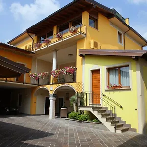 Casa di campagna Il Barone, Moniga del Garda